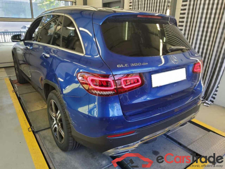 Mercedes-Benz GLC (BM 253)(06.2015->) DE - SUV5 GLC 300 de EU6d, 4Matic, (Facelift) 2020 - 2022 #4