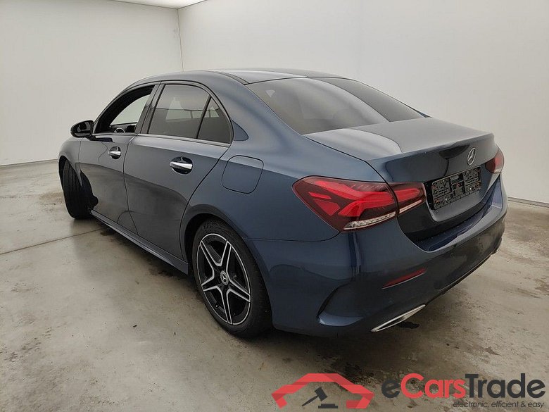 MERCEDES CLASSE A SEDAN (V177) A 200 163hp AMG Line 4d #3