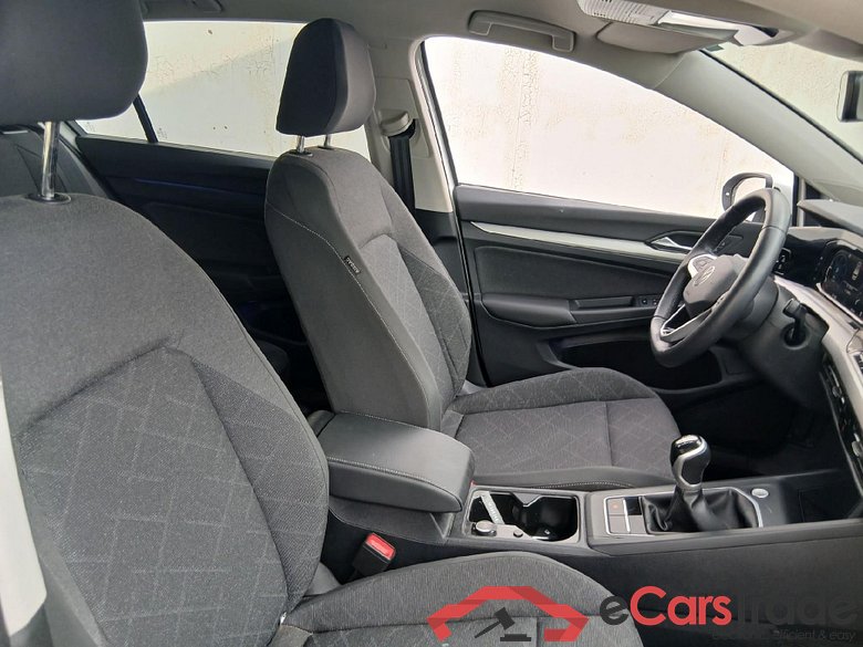 VOLKSWAGEN Golf / 2020 / 5P / berlina con portón Life 2.0 TDI 85kW (115CV) #6