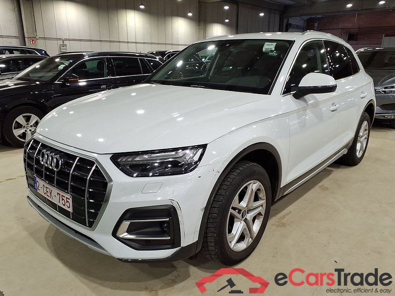 AUDI Q5 2.0 40 TDI S TRONIC QUATTRO B. ED. ADV #1