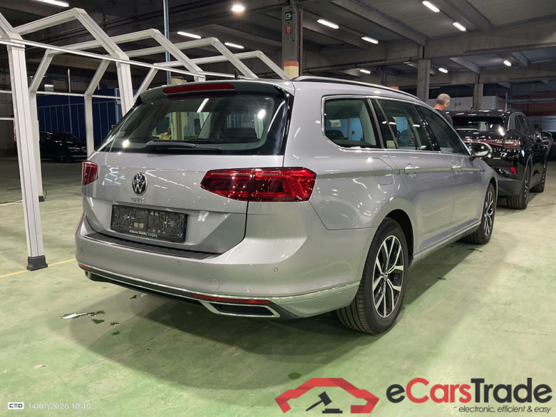 VOLKSWAGEN PASSAT VARIANT 1.4 TSI MSQ VARIANT GTE BUSINESS #4