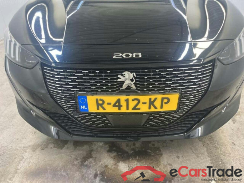 PEUGEOT 208 1.2 PureTech GT #4