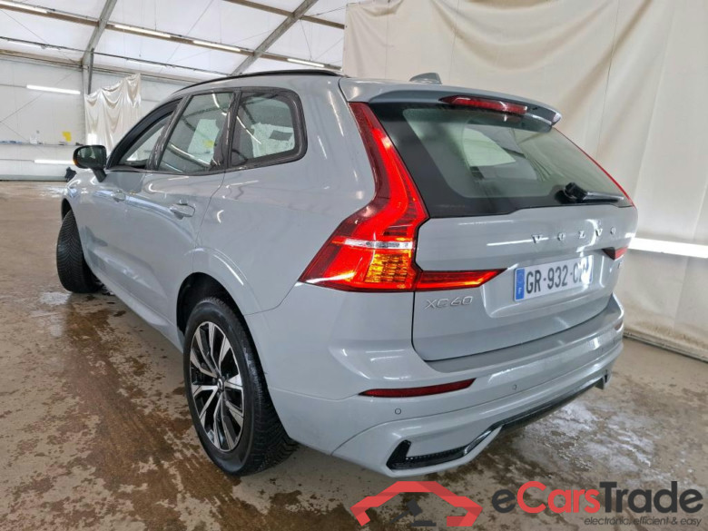 XC60 Plus Style Dark 2WD 2.0 B4 195CV BVA8 E6d #2