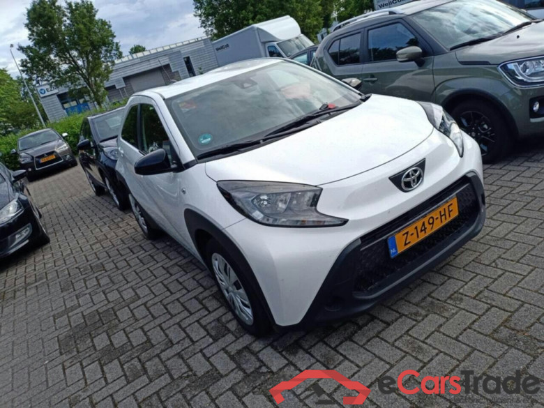 TOYOTA Aygo X 1.0 VVT-i MT Play #2