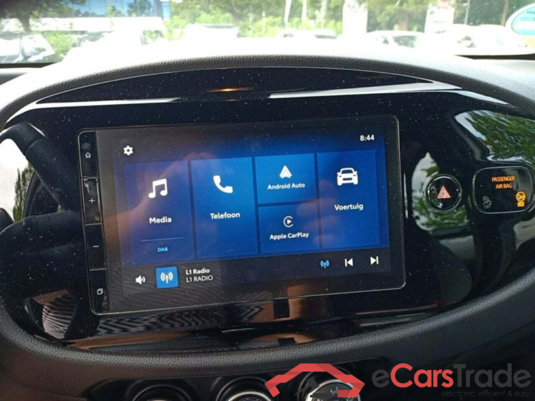 TOYOTA Aygo X 1.0 VVT-i MT Play #6