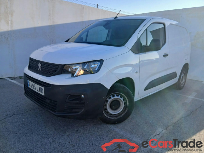 PEUGEOT Partner / 2018 / 4P / furgón derivado de turismo Premium Standard 600kg BlueHDi 73kW (AC) #1