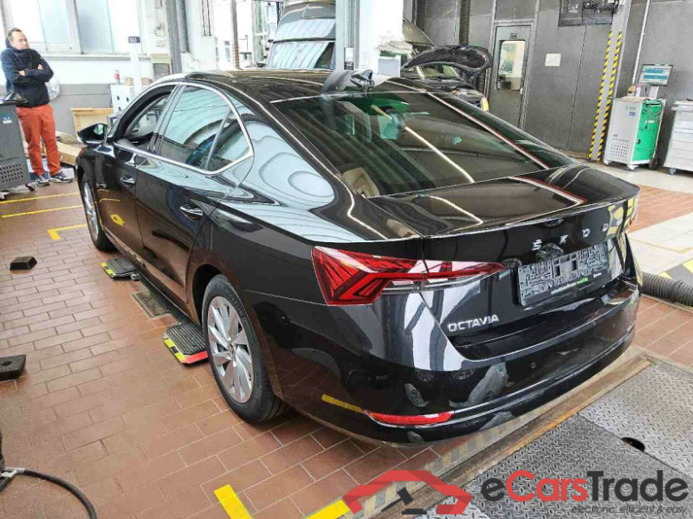 Skoda Octavia Lim. (NX3)(01.2020->) DE - LimS5 2.0 TDI DPF EU6d, Style, 2020 - 2023 #4