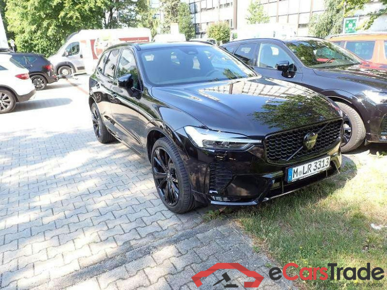 Volvo XC60 (03.2017->) DE - SUV5 B5 (Benzin) AWD EU6d, Plus Black Edition Mild-Hybrid, (Facelift) 2023 #2