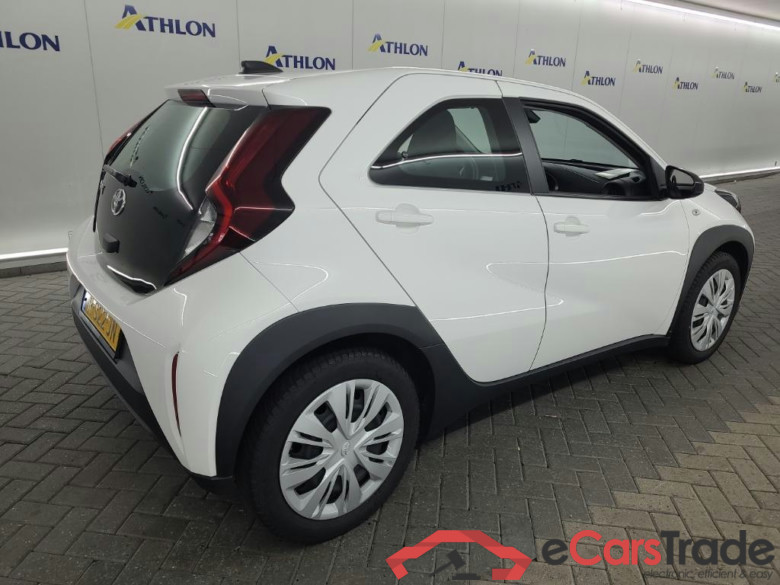 TOYOTA Aygo X 1.0 VVT-I MT play 5D 53kW #3