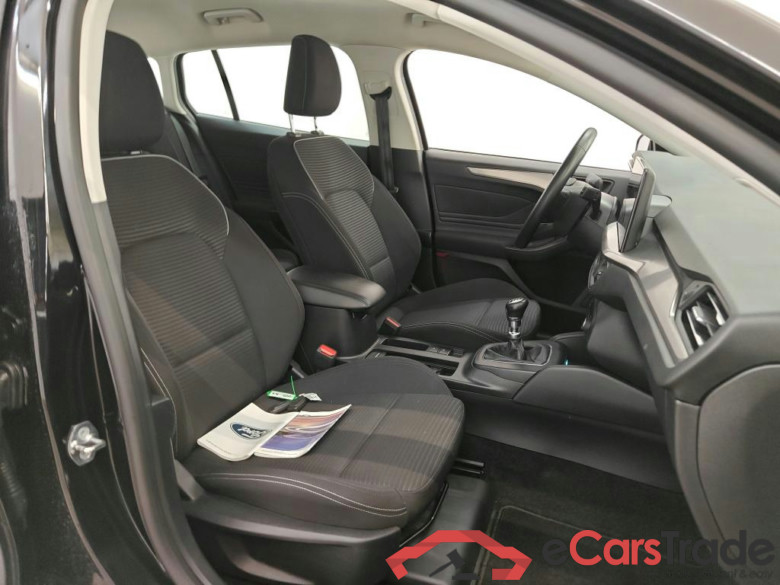 Ford Focus 1.0 EcoBoost Hybrid 125pk Titanium Wagon 5d #3