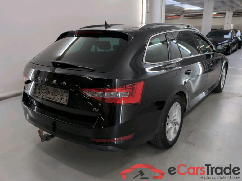 SKODA SUPERB COMBI 1.4 TSI PHEV 160KW DSG6 CLEVER #4