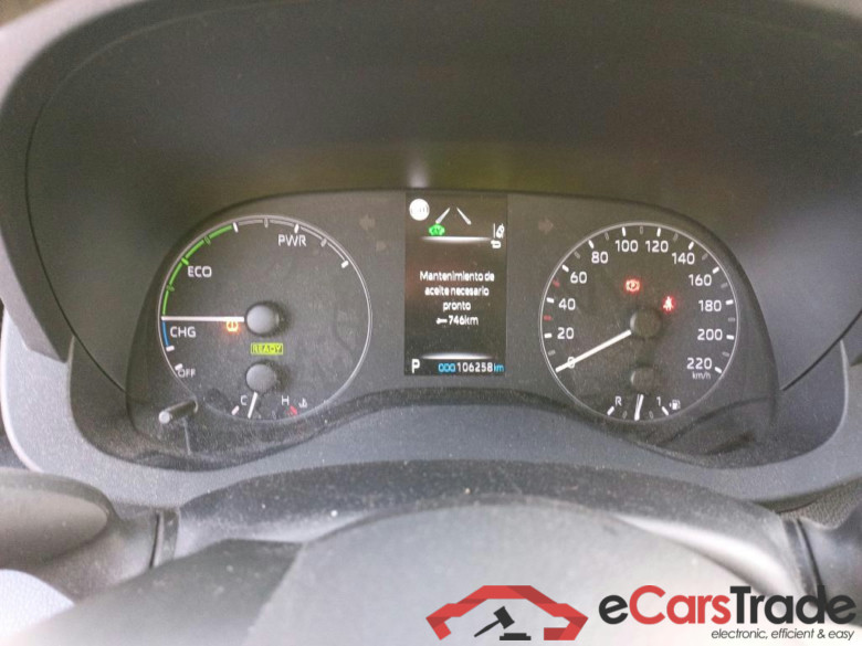 TOYOTA YARIS 1.5 120H Business Plus #4
