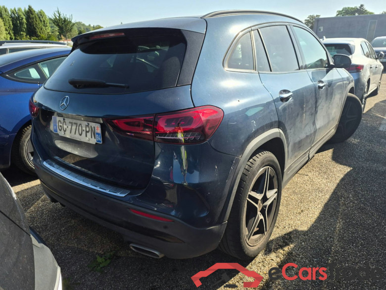 Mercedes GLA 200 AMG Night Aut. Pano LED-Multibeam Head-Up Widescreen Ambient Burmester ACC Navi Sport-Leather KeylessGo Camera Klima PDC ... #3