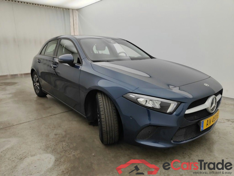 MERCEDES CLASSE A DIESEL (W177) A 180 d 116 Business Solution Essential 5d #5