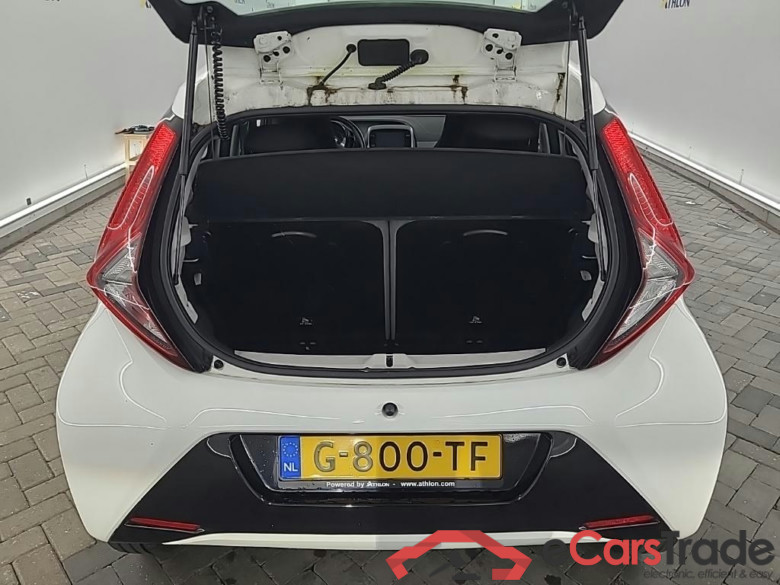 TOYOTA Aygo 1.0 VVT-i x-play 5D 53kW #5