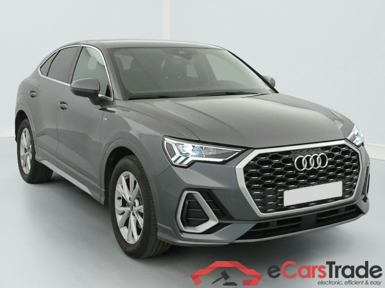 Audi Q3 Sportback 35 TDI 150 ch S tronic 7 S line #1
