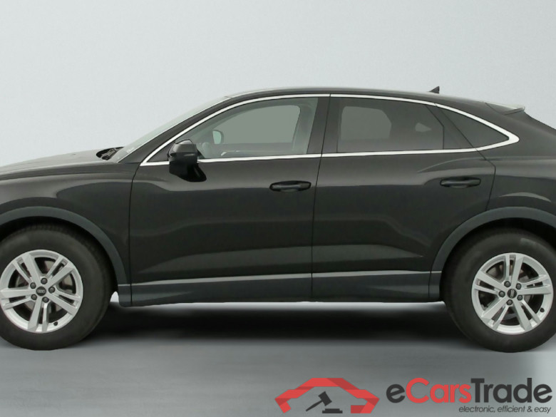 Audi Q3 Sportback Business Line 35 TDI 150 CH S tronic 7 #4