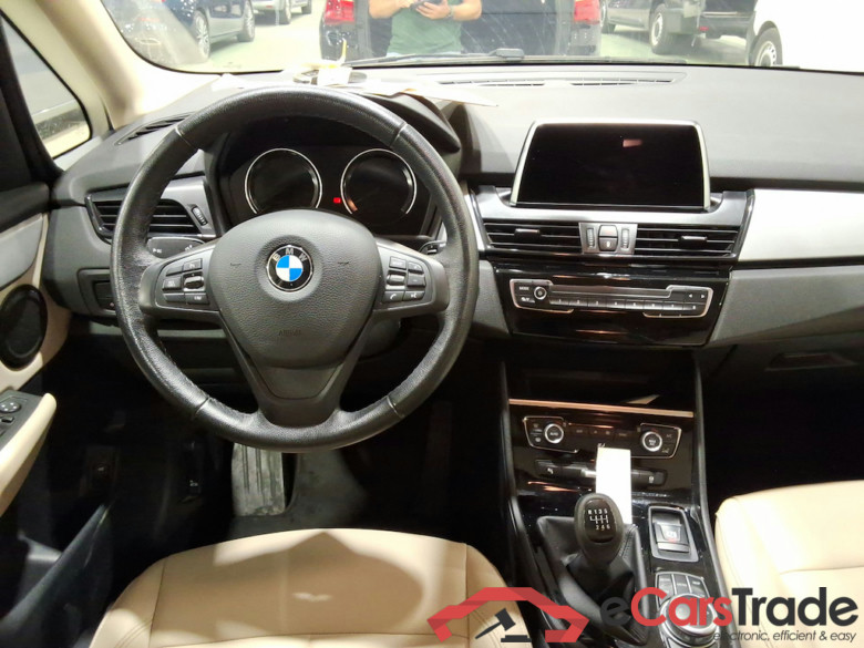 BMW 2 GRAN TOURER - 2018 216i OPF #6