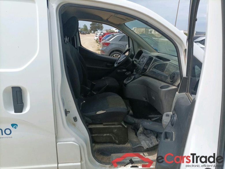 NISSAN e-NV200 / 2009 / 5P / furgón Furgón 5p 40 kWh PROFESIONAL #6