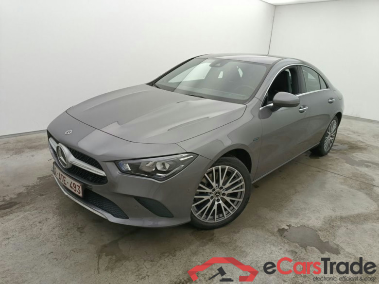 Mercedes-Benz CLA CLA 250 e 4d #1