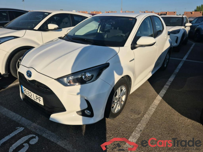 TOYOTA  YARIS 1.5 120H Business Plus