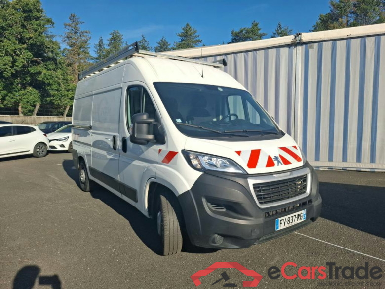 PEUGEOT Boxer / 2014 / 4P / Fourgon tôlé BlueHDi S&S 120 PREMIUM 335 L2H2 #4