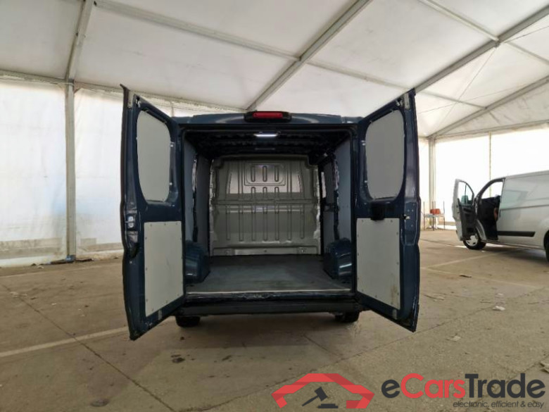 CITROEN JUMPER / 2014 / 4P / FURGONE 30 L1H1 BLUEHDI 120CV #5