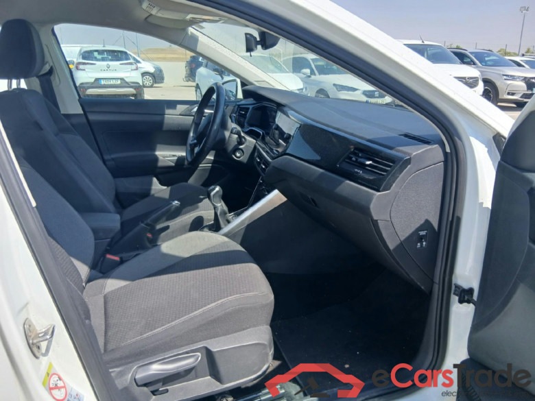 VOLKSWAGEN Polo / 2021 / 5P / berlina con portón Life 1.0 TSI 70kW (95CV) #6