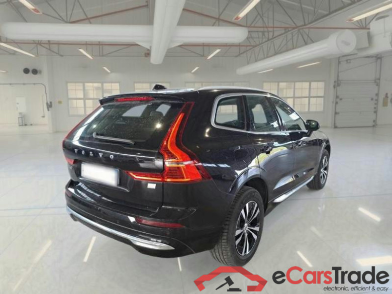 VOLVO XC60 / 2021 / 5P / SUV T6 PLUG-IN AWD AUTO CORE #2