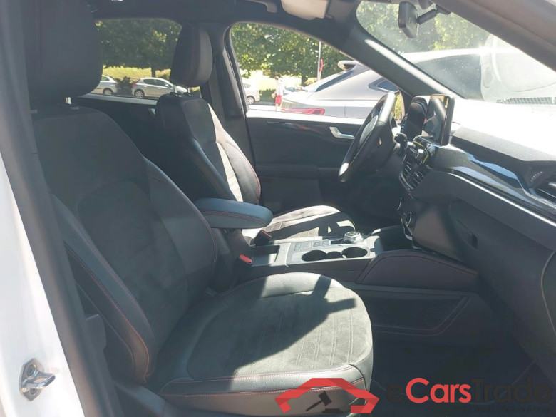 FORD Kuga / 2019 / 5P / todoterreno ST-Line X 2.5 Duratec PHEV 165kW Auto #6