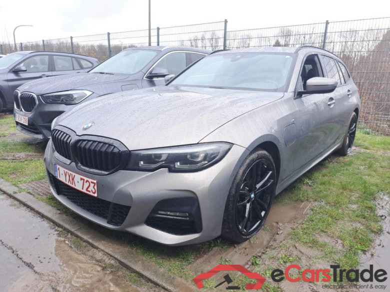 BMW 3 SERIES TOURING 2.0 330E (215KW) TOURING #1