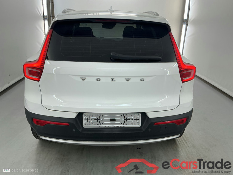 VOLVO XC40 1.5 T2 MOMENTUM PRO AUTO #5