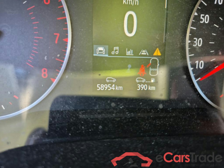 RENAULT Clio / 2019 / 5P / berlina con portón Intens TCe 67 kW (91CV) #4