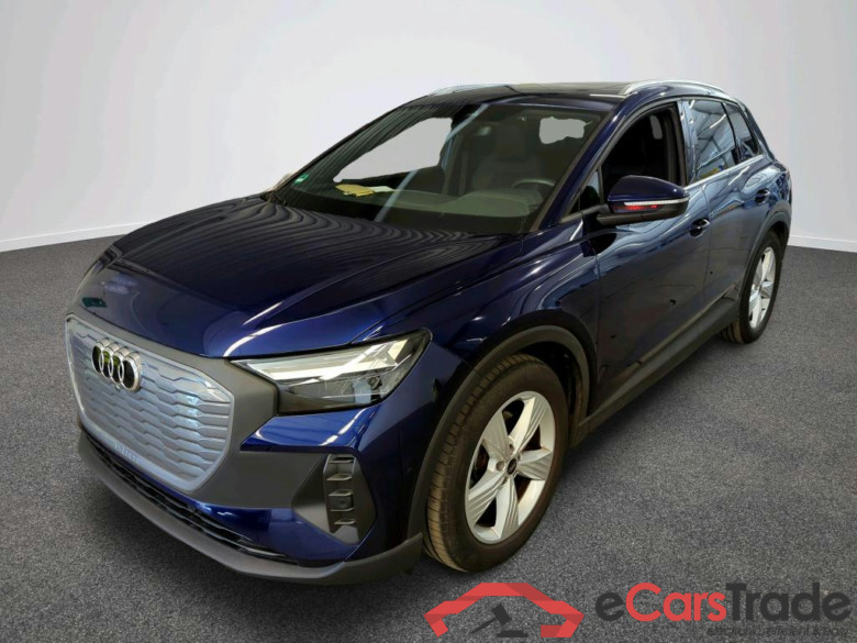 Q4 e-tron 35 e-tron #1