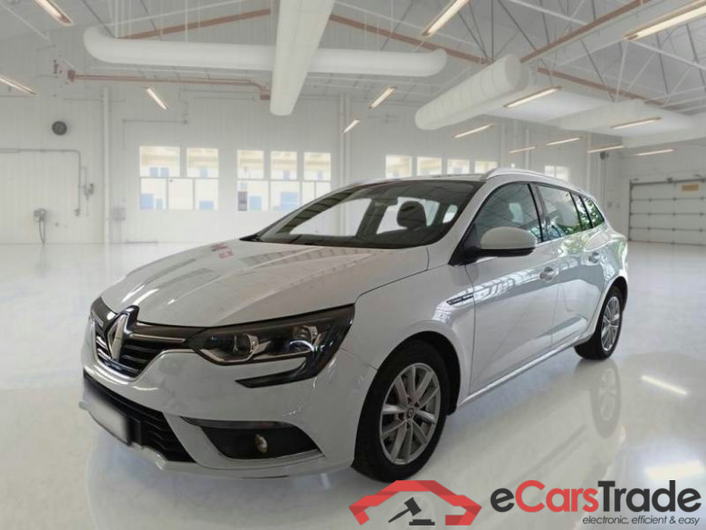 RENAULT MÉGANE SPORTER / 2015 / 5P / STATION WAGON 1.3 TCE 85KW FAP BUSINESS #1