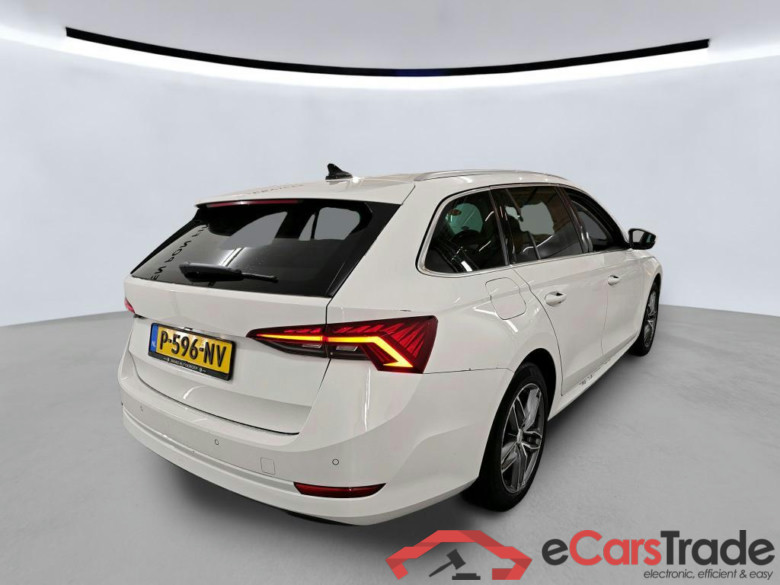 SKODA Octavia Combi 81 kW #5