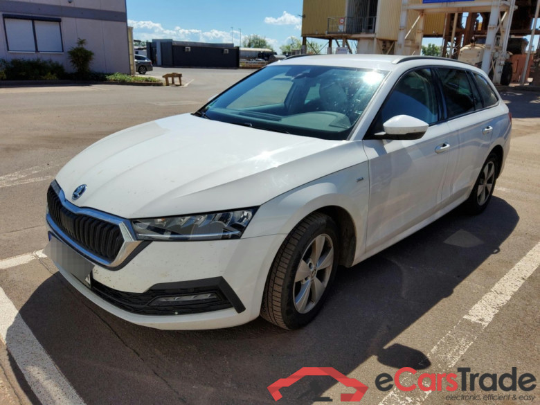 Octavia Combi Tour 2.0 TDI 85KW MT6 E6d #1