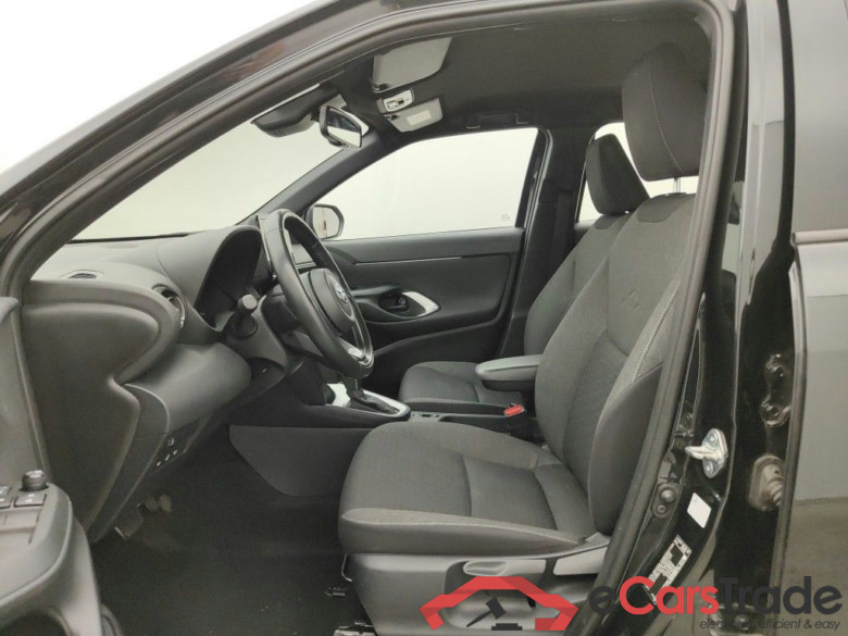 Toyota Yaris Cross 1.5 VVT-ie Hybrid Dynamic Plus CVT 5d #3