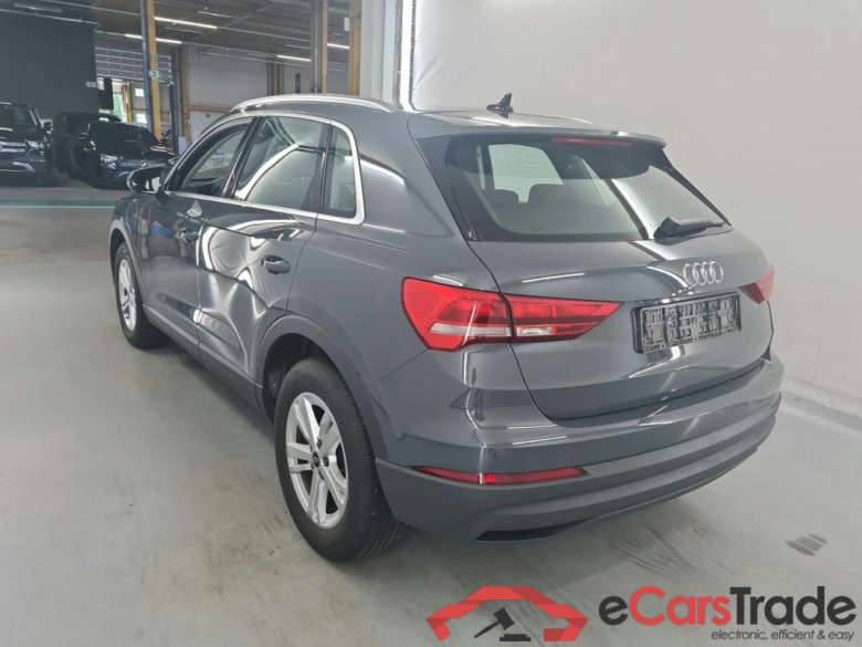 AUDI Q3 1.4 45 TFSI E S TRONIC #3