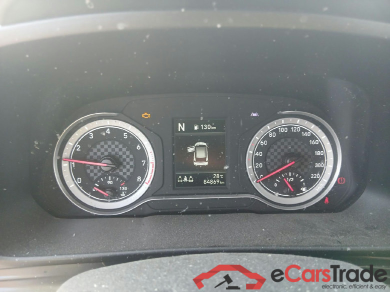 HYUNDAI i20 / 2020 / 5P / berlina con portón 1.0 TGDI 74kW (100CV) 48V Essence #4