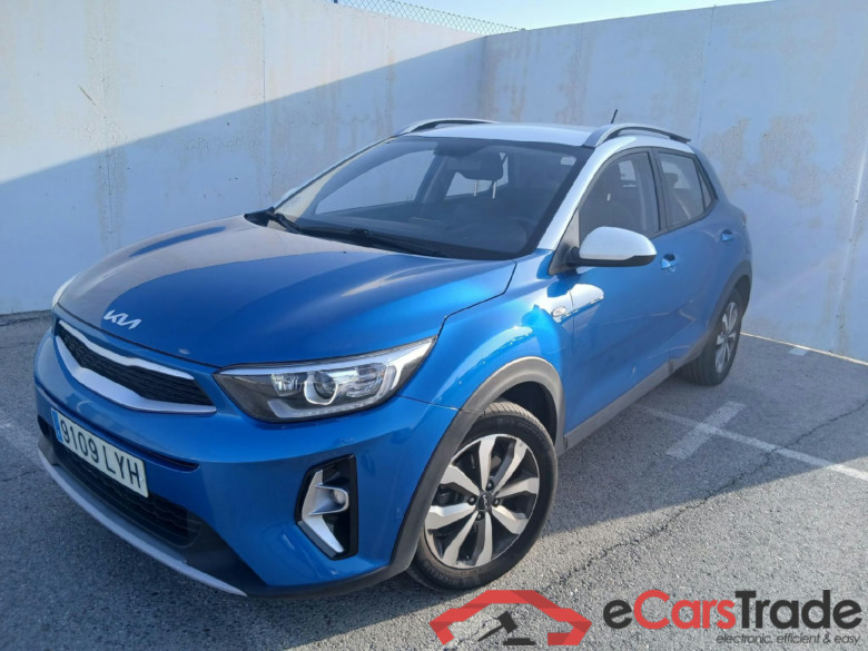 KIA Stonic / 2017 / 5P / todoterreno 1.2 DPi 62kW (84CV) Concept