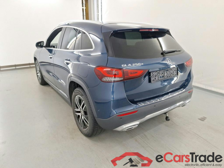 MERCEDES-BENZ GLA 1.3 GLA 250 E DCT BUSINESS SOLUTION #3