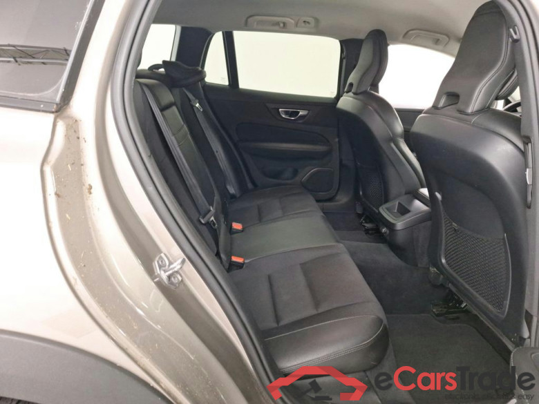 VOLVO V60 CROSS COUNTRY DIESEL - 201 2.0 D3 AWD Geartronic #6