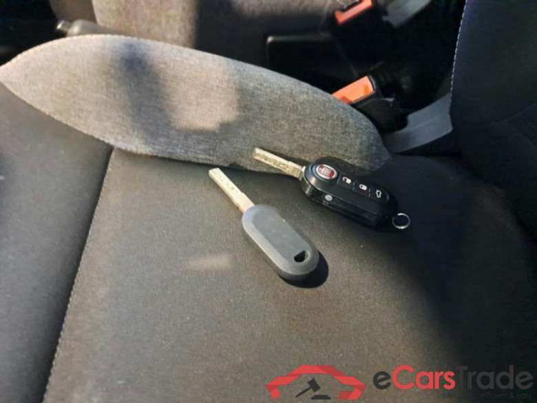 FIAT PANDA / 2011 / 5P / BERLINA 1.0 FIREFLY 70CV SeS HYBRID CITY LIFE #1