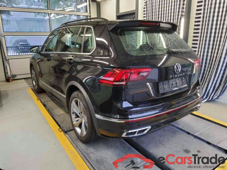 Volkswagen Tiguan (AX1)(07.2020->2024) DE - SUV5 1.5 TSI BMT/Start-Stopp EU6d, R-Line OPF, (Facelift) 2020 - 2023 #4