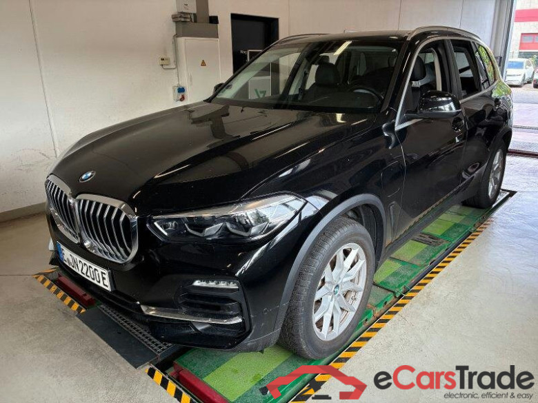 BMW X5 (G05)(08.2018->) DE - SUV5 xDrive45e EU6d, 2020 - 2023