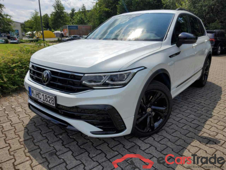 Volkswagen Tiguan (AX1)(07.2020->2024) DE - SUV5 2.0 TSI BMT/Start-Stopp EU6d, 4Motion R-Line OPF, (Facelift) 2021 - 20