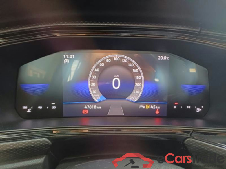 VOLKSWAGEN T-CROSS / 2019 / 5P / SUV 1.0 TSI 81KW STYLE #4
