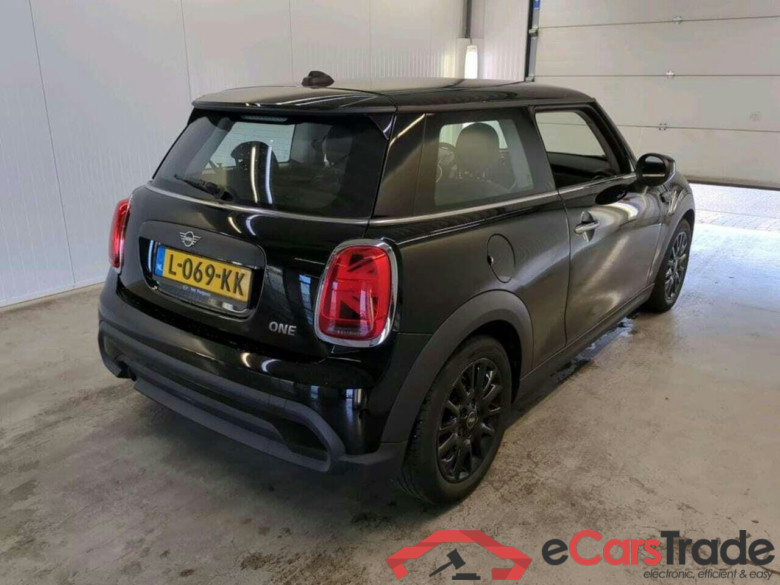 Mini 3-deurs 1.5 One First Ess. #2