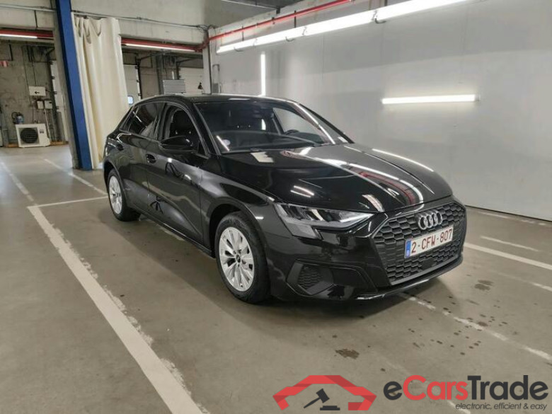 Audi A3 Sportback A3 Sportback 1.4 40 TFSI e Attraction (PHEV) 150kW/204pk  5D/P Auto-6 #2
